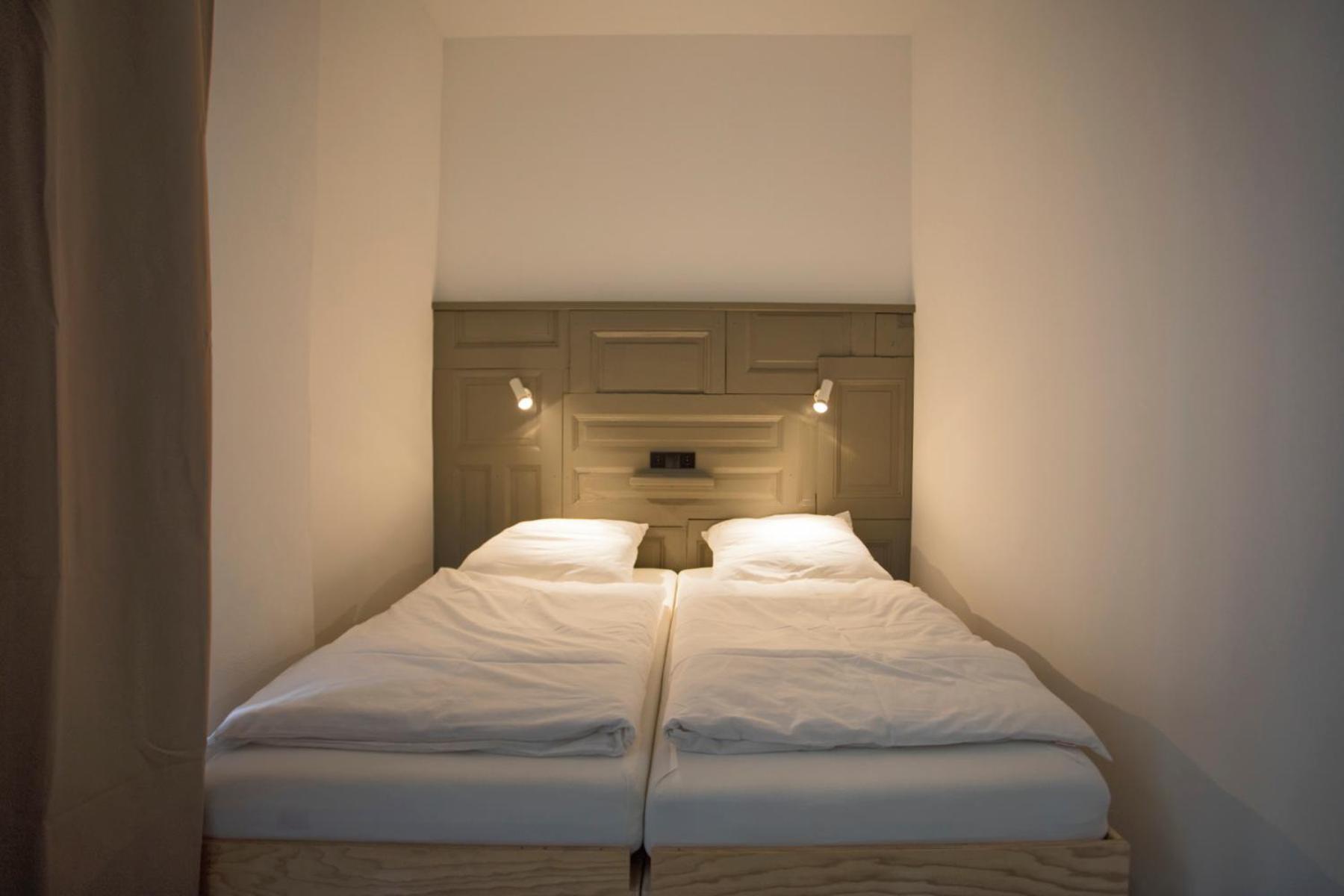 Double or Twin Room Bathroom